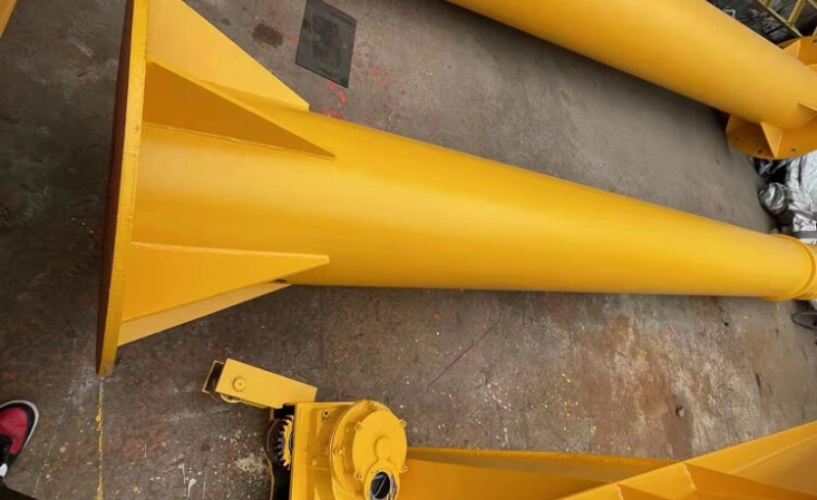 Cameroon 2 Tons Pillar Cantilever Crane Transaction Case