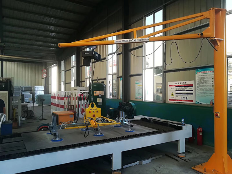 The Main Components of Floor Mounted Jib Crane