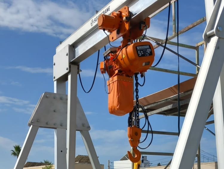 Correct Installation and Commissioning of Electric Chain Hoist