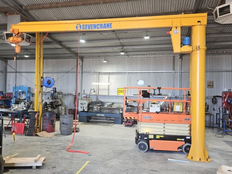 How to Choose Between Three Different Types of Jib Cranes