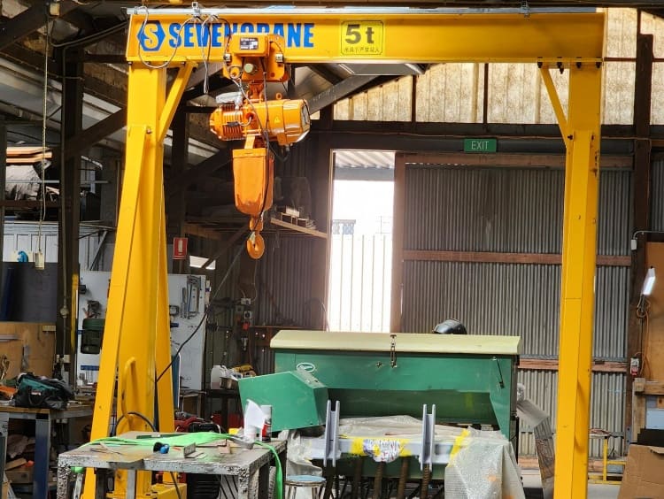 Singapore PT Steel Portable Gantry Crane Transaction Case